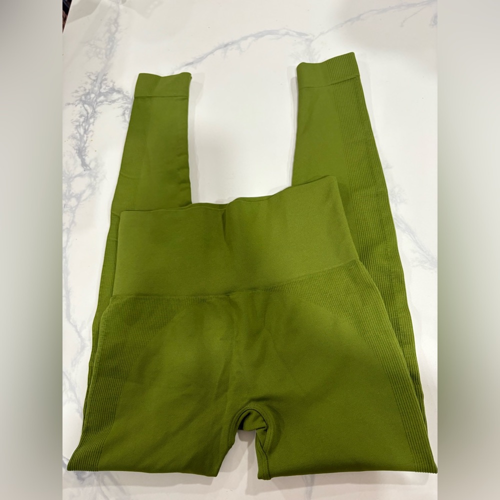 SET Active  Leggings